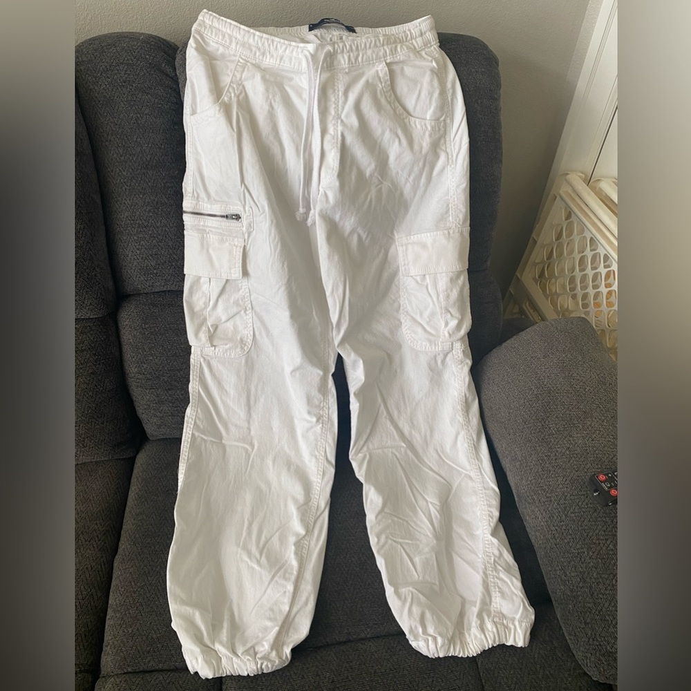 White Baggy Hollister Cargo Pants, Women’s Size Small